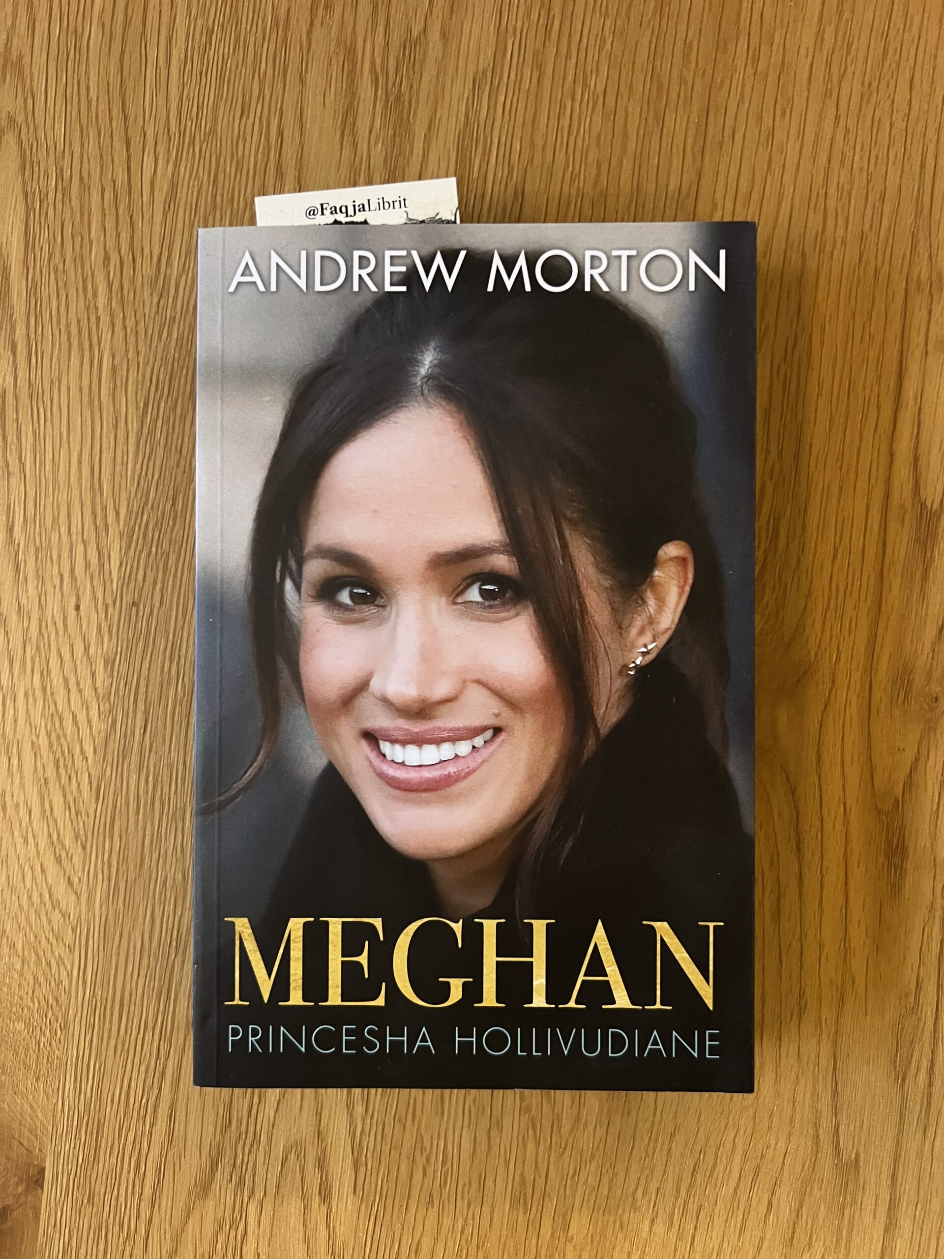 Meghan: Princesha Hollivudiane — Andrew Morton