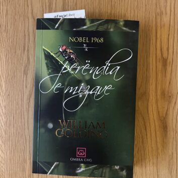 Perëndia e mizave — William Golding